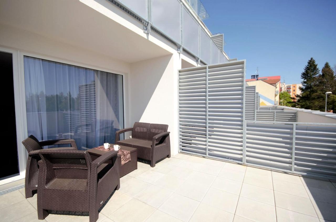 Apartmány Viva Třeboň Trebon Exterior foto
