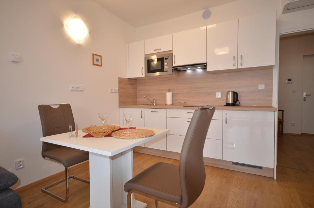 Apartmány Viva Třeboň Trebon Exterior foto